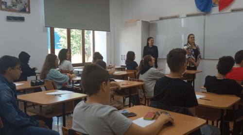 Sondaj: 1 din 2 români ar pleca din România. Aproape jumătate cred că educația publică s a deteriorat