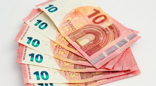Statul se împrumută la 7,52%, iar scumpirea euro majorează chiriile și ratele în euro plătite din lei