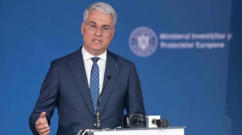 Bătaie de joc. Ministerul Fondurilor dă 150.000 de lei pe pixuri și umbrele 