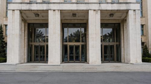 Blocajul politic poate crește dobânzile plătite de România. Cum se transmite presiunea în economie