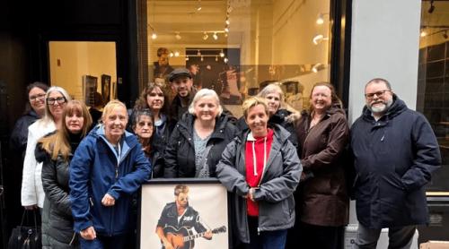 Chitara legendară a lui George Michael, scoasă la licitație! Suma uriașă cu care a fost vândut instrumentul din videoclipul „Faith”