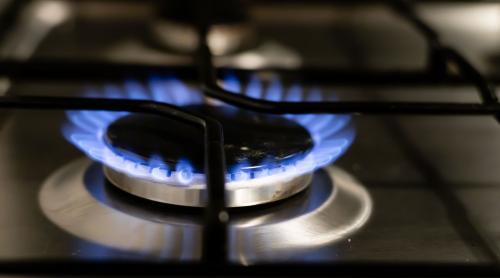 Cum se alege un contract de gaze sub plafonul de 0,31 lei/kWh și ce clauze contează la schimbarea furnizorului
