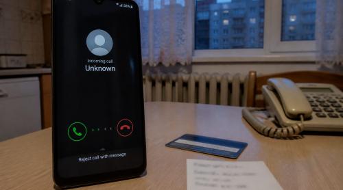 Cum se protejează contul bancar de fraudele prin telefon și ce pași sunt necesari