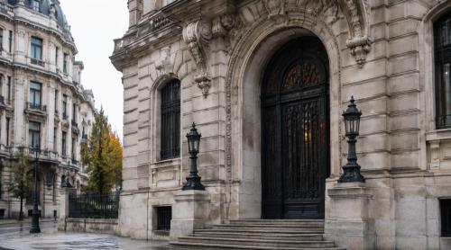 Euro atinge recordul de 5,3527 lei. Finanțarea externă a României depinde de formarea guvernului, spun surse bancare
