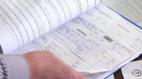 Facturi mai mici la gaze și curent pentru milioane de români. Cui vor fi acordate reducerile
