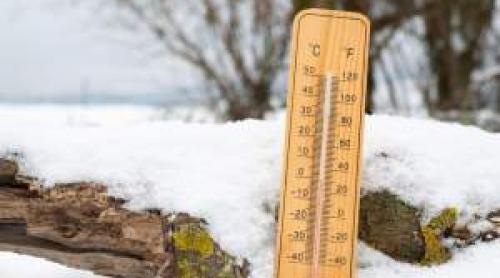Iarna se instalează mai devreme decât ne așteptam! Unde sunt prognozate primele ninsori