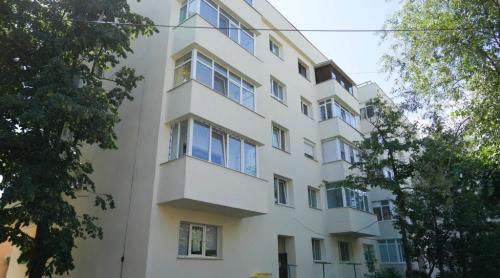 Impozit majorat cu 100% pentru balcoane. Noul Cod al urbanismului pentru cei de la bloc