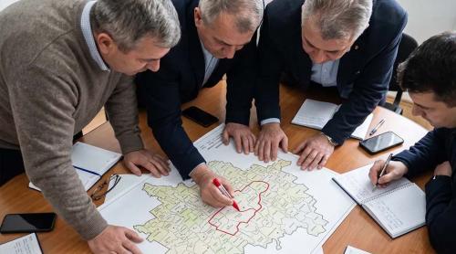 Localitățile sub 1.500 de locuitori vor fi comasate. Măsura este voluntară, apoi devine obligatorie