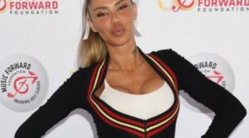 Modelul Sahara Ray a murit la 34 de ani, la câteva luni după ce a născut. A avut o relație cu Justin Bieber