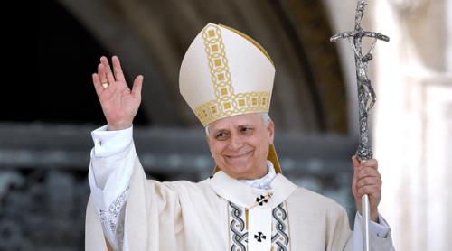 Papa Leon al XIV lea a ieșit din spital după operația pentru cancer pulmonar. Ce au transmis medicii