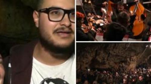 Reacția unui spectator la concertul unic din Peștera Românești: "Este impresionant, o plăcere să i aud"