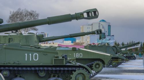 Rusia își mută tancurile în apropierea granițelor NATO. Ce au descoperit analiștii în imaginile din satelit