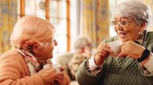 Șase femei au depășit 100 de ani într un sat cu doar 2.000 de locuitori. Ce i a surprins pe cercetători