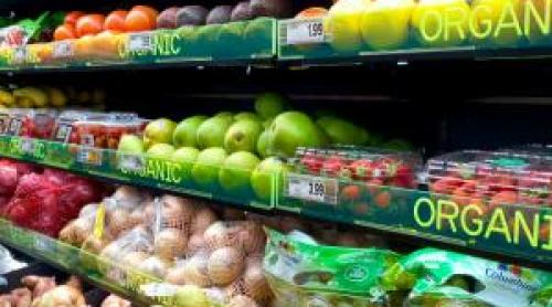 Un cercetător spune care e alimentul care te ajută să trăieşti mai mult. Fructul considerat elixirul tinereţii