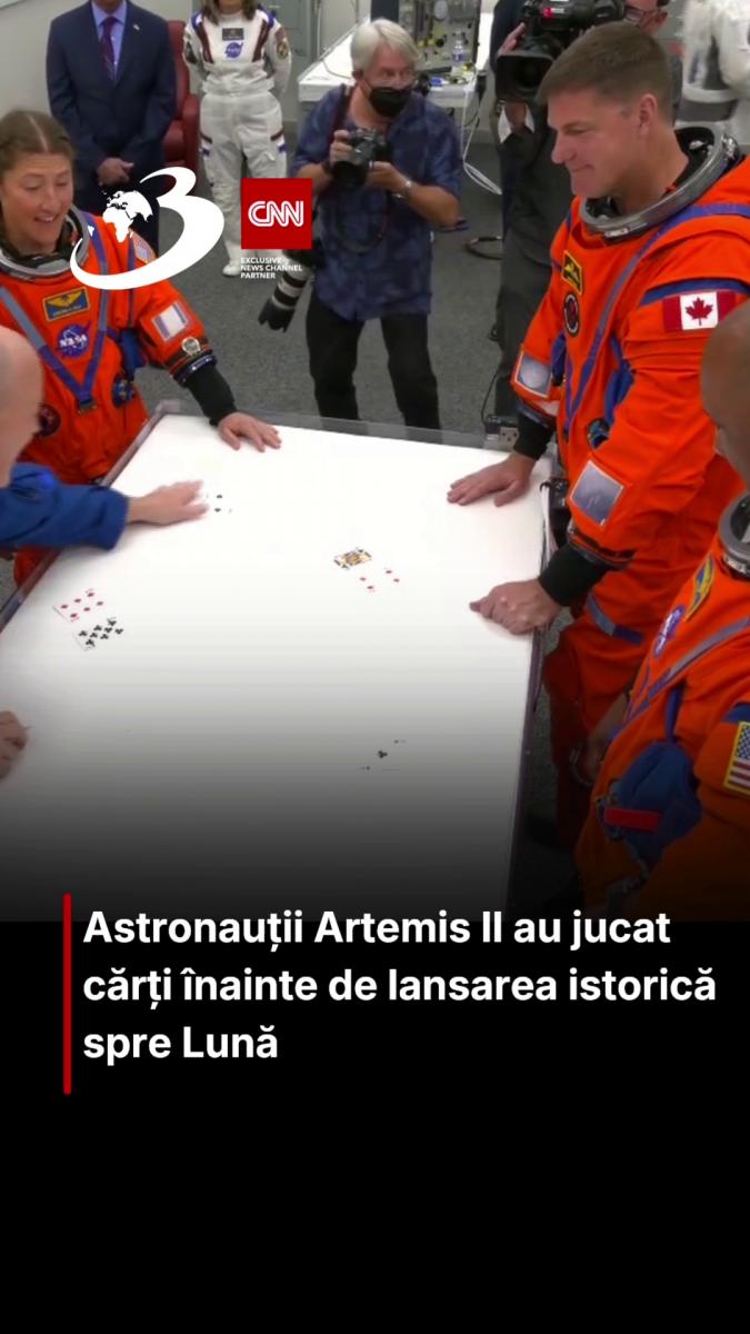 Astronauții Artemis II au jucat cărți înainte de lansarea istorică spre Lună