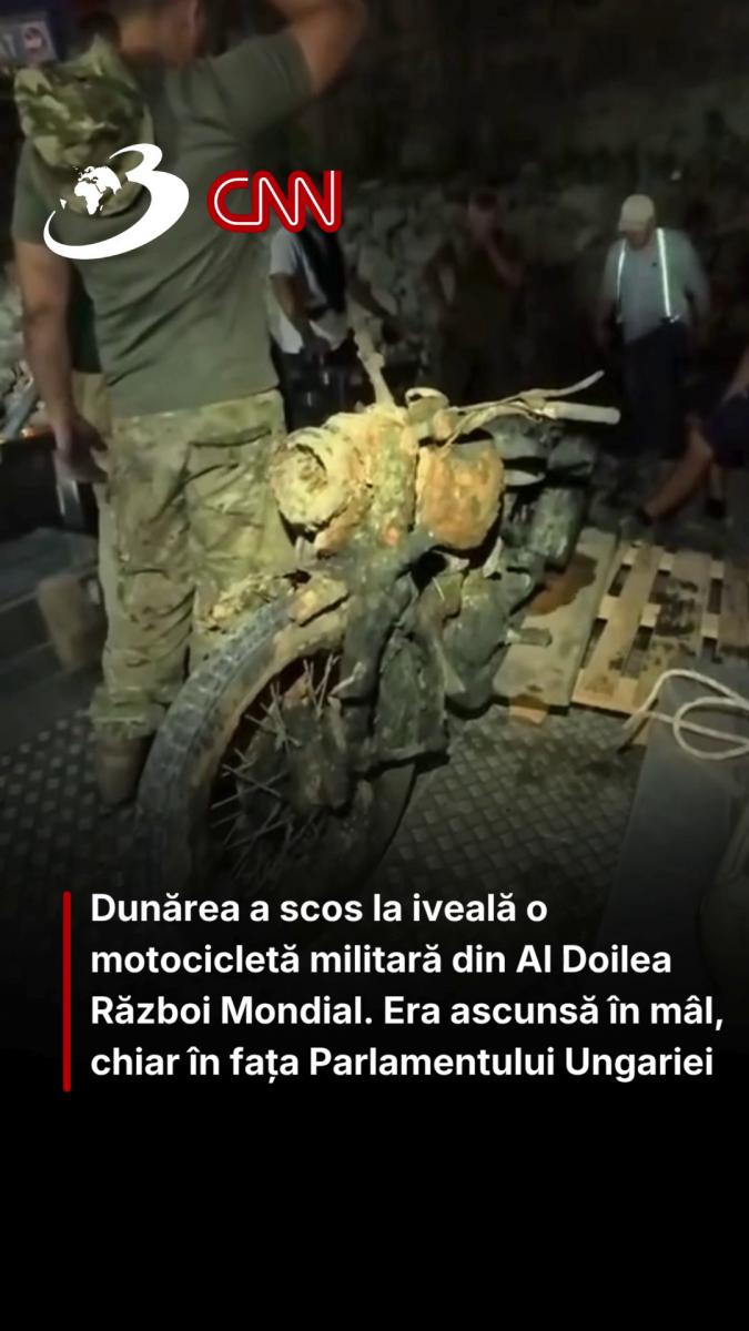Dunărea a scos la iveală o motocicletă militară din Al Doilea Război Mondial. Era ascunsă în mâl, chiar în fața Parlamentului Ungariei