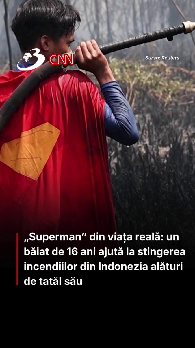 „Superman” din viața reală: un băiat de 16 ani ajută la stingerea incendiilor din Indonezia alături de tatăl său
