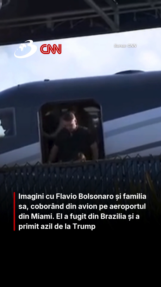 Imagini cu Flavio Bolsonaro și familia sa, coborând din avion pe aeroportul din Miami. El a fugit din Brazilia și a primit azil de la Trump.