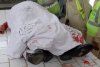 Imagini şocante. Un diplomat saudit a fost ucis în maşina sa, în Pakistan 95617