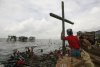 Două taifunuri devastează Filipine. Zeci de mii de oameni sunt sinistraţi. Galerie Foto 109774