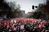 Cel puţin 100.000 de oameni protestează în Spania faţă de măsurile de reformă din domeniul muncii 131985