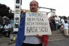 &quot;Băsescu Traian, trădător de neam&quot;. Vor protesta la Cotroceni până când vocea lor se va face auzită. Ce vedetă a participat la manifestaţie 167189