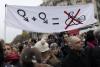 Activiste FEMEN agresate şi jurnalişti &quot;molestaţi&quot; la Paris, la un protest faţă de căsătoriile homosexuale 178685