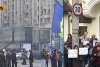 A doua zi de proteste în faţa Palatului Cotroceni. Oamenii au cerut demisia preşedintelui Iohannis - VIDEO 432471