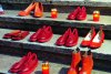 Prin proiectul “Dragostea poartă Pantofii roșii”, Fundația Mereu Aproape luptă contra violenței împotriva femeilor 509798