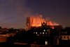 Incendiu la Notre-Dame. Doboş: „Arde o istorie. Am putea spune că arde inima religioasă a Franţei” 588499