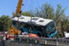 Un autobuz al STB a căzut în râul Dâmbovița! O macara de mare tonaj, închiriată de Primărie pentru a-l scoate (FOTO-VIDEO) 612462