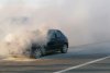 Mașină cuprinsă de flăcări în mers, între Vaslui și Bârlad: Șoferul este un bătrân cu dizabilități care tocmai luase autoturismul din service - FOTO 691816