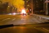 Imaginile momentului: o mașină a luat foc pe un bulevard din București! 696414