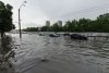 Bucureştiul, blocat de ruperea de nori. Străzi inundate şi copaci căzuţi 711183