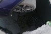 Șoferiță căzută cu mașina într-un crater imens după ce asfaltul unui bulevard din Craiova s-a surpat 712770