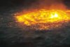 Un "ochi de foc" a ars pe suprafața oceanului timp de 5 ore, după fisurarea unei conducte subacvatice de gaz din Mexic 714729