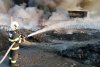Incendiu puternic la un depozit de deșeuri plastice din Salonta. Două hale cuprinse de flăcări, intervin 30 de pompieri 715599