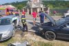 Impact violent între două maşini la Bacău. Trei copii şi trei adulţi au ajuns la spital 718571
