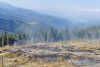 Incendiu de vegetație izbucnit în Munții Șureanu. Peste patru hectare de teren afectate de flăcări 722242
