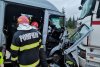 Un microbuz plin cu oameni a intrat pe contrasens şi s-a izbit de un TIR pe DN 17, la Suceava. Cinci persoane, transportate la Urgenţă 724720