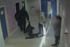 "Cel mai josnic polițist": a târât pe podeaua școlii un copil cu autism și l-a amenințat că-l bate, în Marea Britanie 726125
