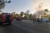 O mașină a luat foc, pe o șosea aglomerată din Pipera. Traficul este blocat 729989