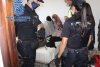 Un bărbat care-și ținea de 8 ani fiicele și nepoatele captive conform preceptelor islamice dure a fost arestat de poliția spaniolă 734772