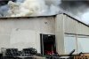 Incendiu de proporţii, pe o suprafaţă de 1.000 de metri pătraţi, la o fabrică de mezeluri din Olt 736082