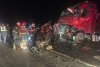 Patru tineri au murit, după ce o mașină a fost strivită de două TIR-uri, într-un accident devastator în Cornea, Caraș-Severin 738726