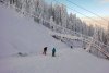 Zăpadă ca-n poveşti pe pârtiile de schi din zona superioară a masivului Postăvarul. Prețurile la transportul pe cablu au suferit modificări 742287