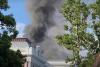 A luat foc Parlamentul din capitala țării care a raportat, prima, varianta Omicron. Acoperișul clădirii s-a prăbușit 743506