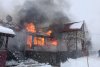 Incendiu de proporții, în județul Covasna. 19 oameni au rămas fără un acoperiș deasupra capului, în plină iarnă 746824