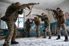 Pregătiri intense în Ucraina | Militarii se antrenează cu armamentul primit de la englezi 749214