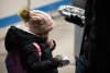 Gabriela Firea, printre refugiații ucraineni: ”Bebelușii în cărucioare și copiii erau uzi și înfrigurați” 754341